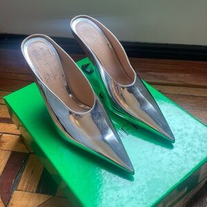 Bottega Veneta Metallic Silver Pointed Mules